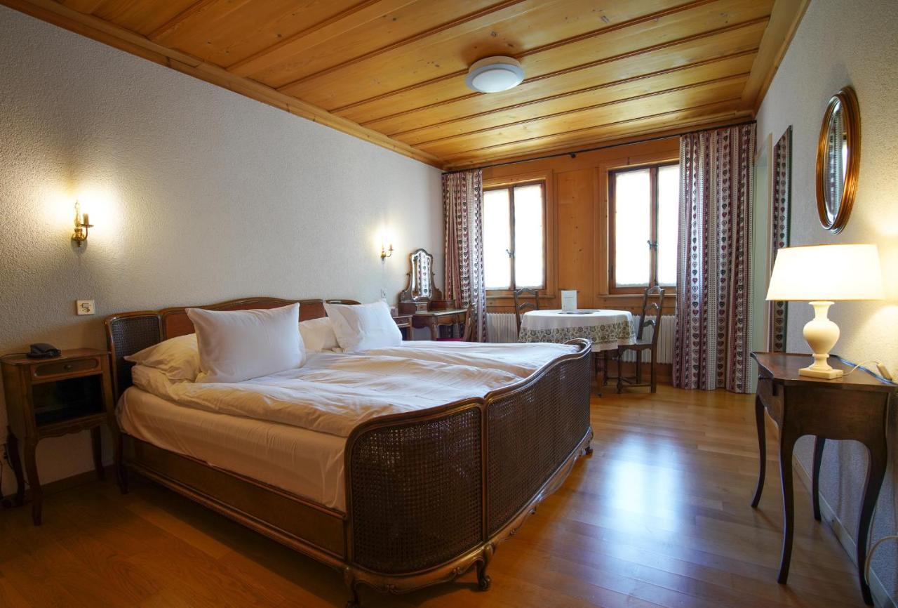 La Fleur De Lys Otel Gruyeres Dış mekan fotoğraf